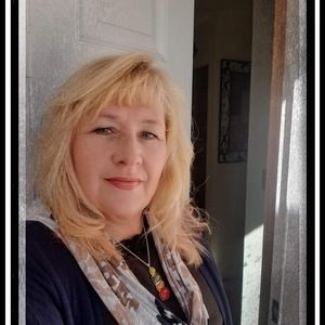 Meet your Posher, Christine